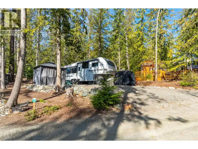 5363 Squilax-Anglemont Road Lot# 112 Celista, British Columbia in Land for Sale in Kamloops - Image 3