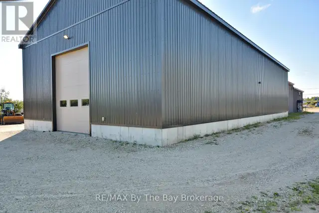 3 - 23 STEWART ROAD Collingwood, Ontario in Commercial & Office Space for Rent in Oakville / Halton Region - Image 37