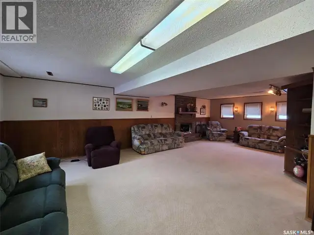 903 Assiniboia AVENUE Grenfell, Saskatchewan in Houses for Sale in Regina - Image 40