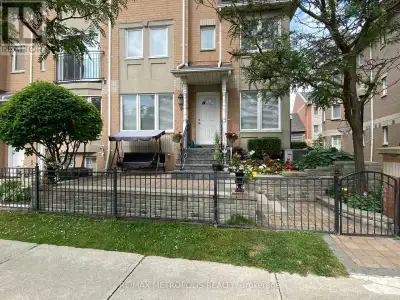 909 - 29 ROSEBANK DRIVE Toronto (Malvern), Ontario