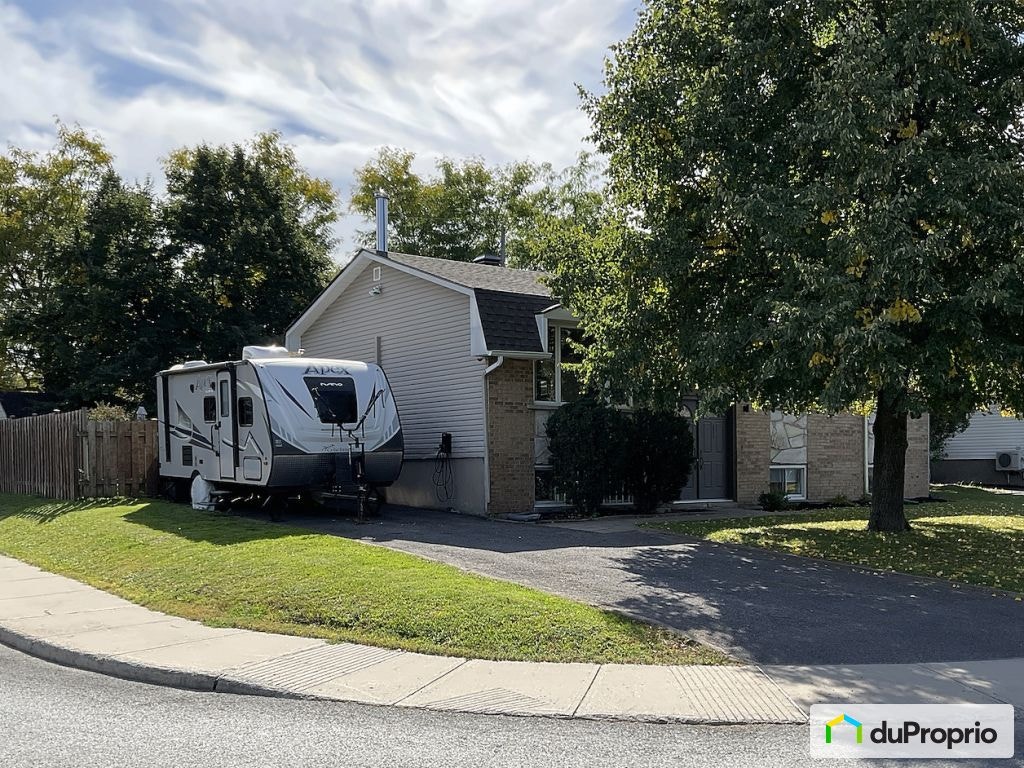 $639,900 - Bungalow for sale in Longueuil (St-Hubert) — photo 3