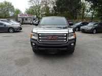 . Engine: 2.8 DuraMax Diesel (image 2)
