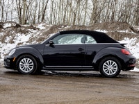 This Volkswagen blends iconic design with open-air driving fun. This vehicle has no reported acciden... (image 7)