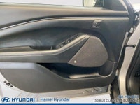 üVÉHICULE INSPECTÉ 120 POINTSúüMAINTENANCE COMPLÈTE EFFCTUÉEúüAUCUN FRAIS CACHÉ üUNE TRANSACTION EN... (image 9)