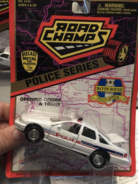 1/43 DIECAST ROAD CHAMPS POLICE SERIES EDITIONS NEW MINT RARE