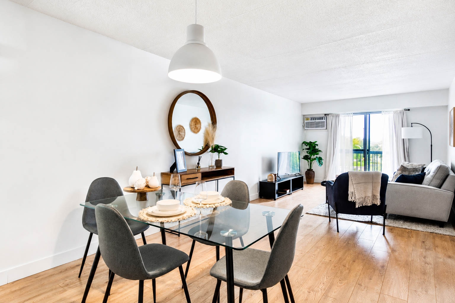 1100 Boulevard Vanier — photo 3