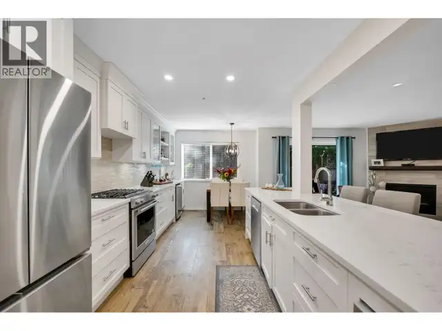 10 2401 MAMQUAM ROAD Squamish, British Columbia in Condos for Sale in Sunshine Coast - Image 5