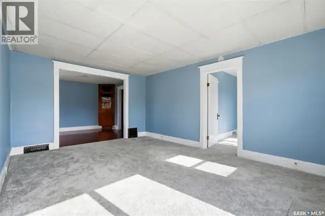 304 Main STREET Avonlea, Saskatchewan in Houses for Sale in Moose Jaw - Image 8