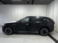 NEW 2026 Mazda CX-90 MHEV Signature AWD. Bluetooth, NAV, Black Nappa Leather Upholstery, 360° Cam, F... (image 4)