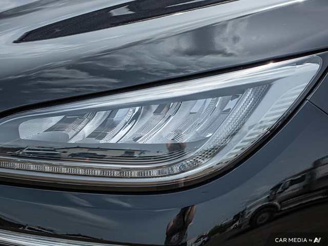 2025 Lincoln Corsair Premiere in Cars & Trucks in Edmonton - Image 9