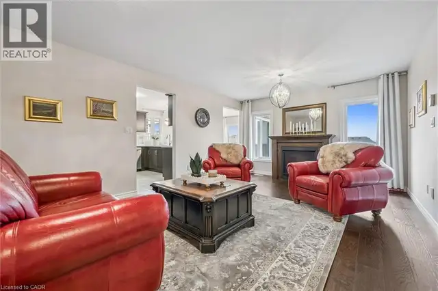 29 ENGLISH Crescent Plattsville, Ontario in Houses for Sale in Kitchener / Waterloo - Image 9