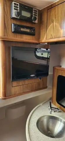 2014 Pursuit 285 285 Twin Outboard Walkaround in Powerboats & Motorboats in Trenton - Image 9