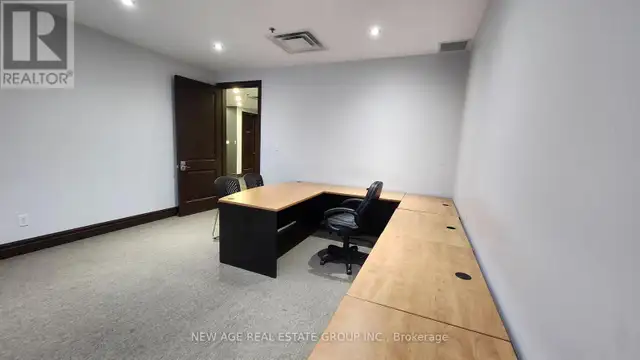 5-2 - 15 BROWNRIDGE ROAD Halton Hills (Rural Halton Hills), Onta in Commercial & Office Space for Rent in Oakville / Halton Region - Image 5