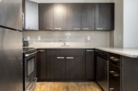 Amenities: Spacious Layouts • Premium Finishes • Fitness Centre • In-Suite Laundry Suite & Building:... (image 7)