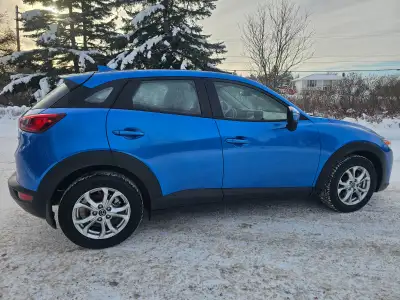2016 MAZDA CX3 AWD TOURING SPOTLESS BLUETOOTH ALLOYS HEATED SEATS NON SMOKER GARAGE KEPT UNDERCOATED...