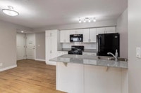 Amenities: Underground Parking Available • Dishwasher • In-suite Laundry Suite & Building: One-bedro... (image 3)