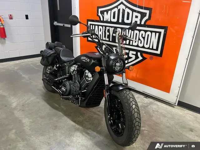 2022 Indian Motorcycle Scout(R) Bobber ABS Black Metallic in Street, Cruisers & Choppers in Calgary - Image 3