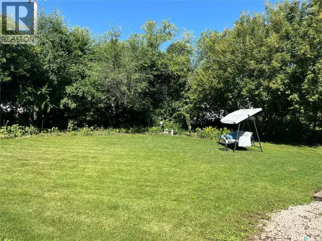 225 First STREET Wadena, Saskatchewan in Houses for Sale in Saskatoon - Image 5
