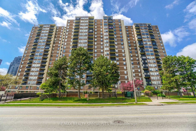 Message Us About 427 & Burnhamthorpe Rd in Condos for Sale in Mississauga / Peel Region