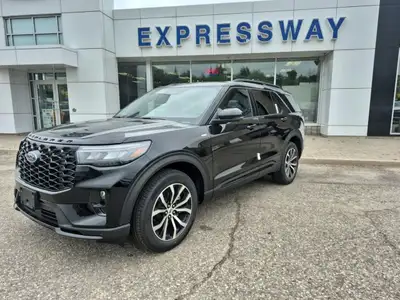 Experience the thrill of the road in the brand new 2026 Ford Explorer ST-LINE, available now at Expr...