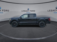 *Premium Audio, Wireless Charging, Sunroof, FX4 Off-Road Package, Lariat Black Appearance Package!*... (image 4)