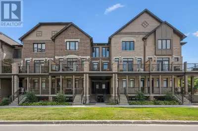Stylish. Convenient. Connected. Welcome to Unit 103 at 333 Gosling Gardens - the perfect space for a...