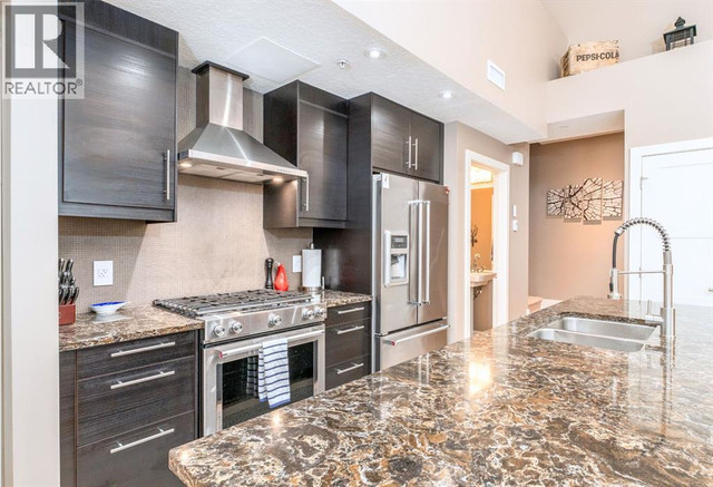 204, 3000B Stewart Creek Drive Canmore, Alberta in Condos for Sale in Banff / Canmore - Image 4
