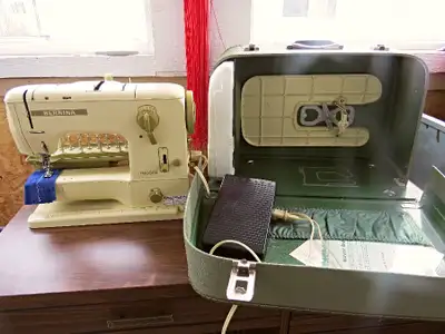 Bernina Record 730 Sewing Machine and Accessories. See photos to see what is included. Sewing machin...
