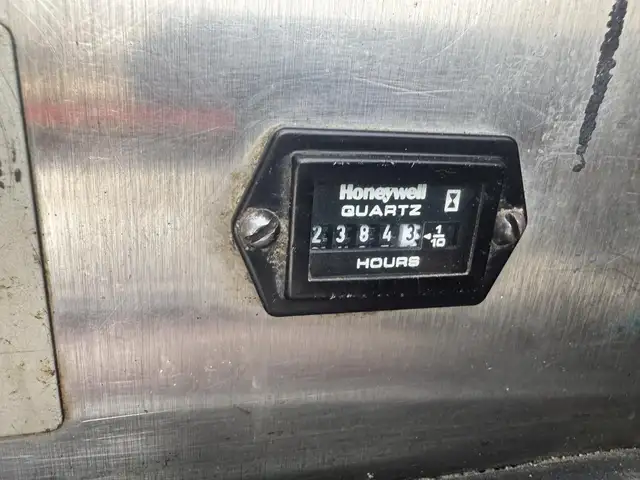 2012 KENWORTH T800 in Heavy Trucks in Saskatoon - Image 20