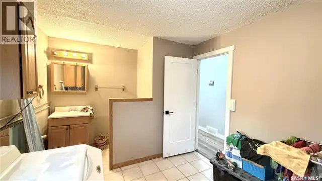 56 Tufts CRESCENT Outlook, Saskatchewan in Houses for Sale in Swift Current - Image 31