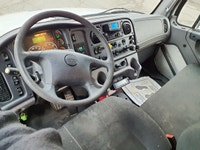 Ryder Stock ID: 841767 Transmission Type/Speed: AUTO 6 Engine: DIESEL L9'17 270/2000 Horse Power: 27... (image 9)