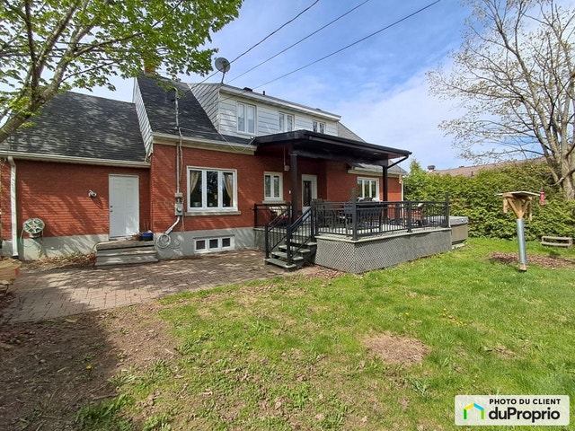 $599,000 - 2 Storey for sale in Sherbrooke (Jacques-Cartier) — photo 3