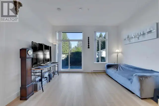 211 708 EDGAR AVENUE Coquitlam, British Columbia62867603352321121