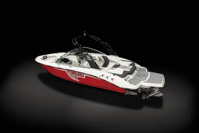 2026 Chaparral GTS 1 SURF in Powerboats & Motorboats in Kingston - Image 5