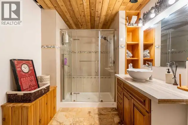 16 Lake View Drive Lac Des Iles, Saskatchewan in Houses for Sale in Meadow Lake - Image 15