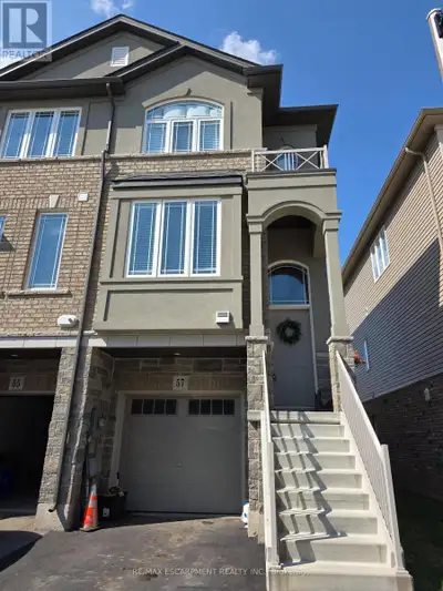 57 AQUARIUS CRESCENT Hamilton, Ontario