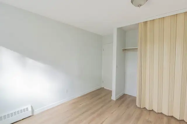 Spacious and bright suites with large windows | Book a showing t in Long Term Rentals in Edmonton - Image 12