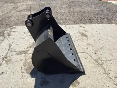 Welcome to Kent Farm Supplies Limited! Excavator Ditching Bucket 48in. fits 7-8T Linkbelt or Case .