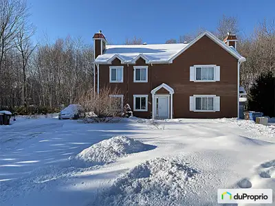 Une belle opportunité de devenir propriétaire à un prix inférieur à un loyer ! Profitez d'un duplex...