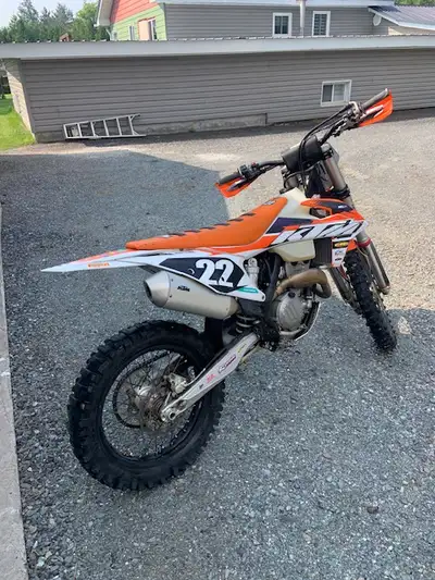 Look at the last pic for all the details on the bike serious inq only 2020 KTM 250 dirt bike $5500 c...