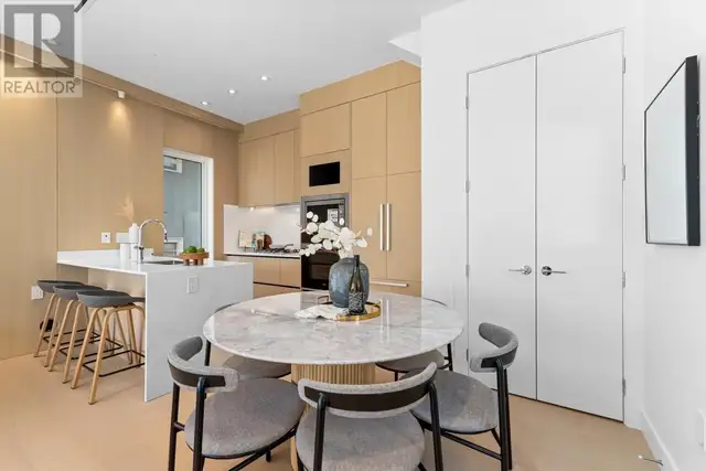 1 1315 W 64TH AVENUE Vancouver, British Columbia62864381815553124