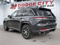 This Jeep Grand Cherokee delivers a Regular Unleaded V-6 3.6 L/220 engine powering this Automatic tr... (image 3)