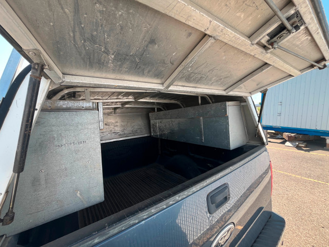 2004 F150 WITH TOPPER in Cars & Trucks in Lethbridge - Image 4