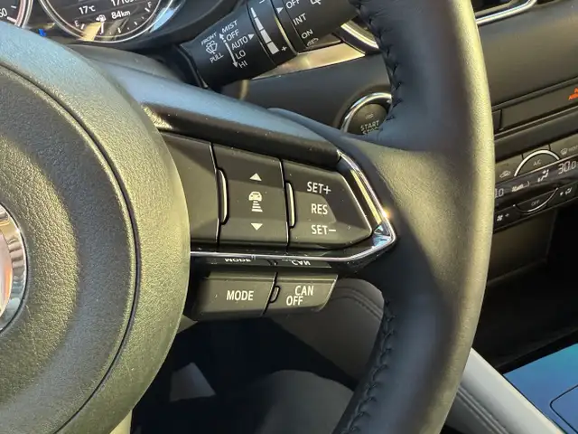 2017 Mazda CX-5 GT AWD at in Cars & Trucks in Burnaby/New Westminster - Image 28