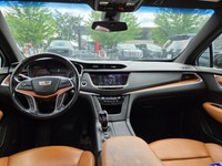 Cadillac * XT5 * Sièges en cuir * Véhicule Certifié Cadillac * Toit ouvrant * Caméra recul * Apple C... (image 3)