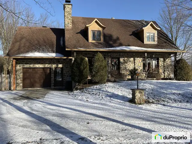 $799,000 - Acreage / Hobby Farm / Ranch in St-Théodore d'Acton in Houses for Sale in Drummondville - Image 2