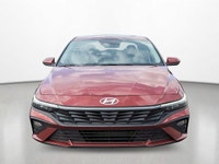 Come see this 2025 Hyundai Elantra Preferred. Its Variable transmission and Regular Unleaded I-4 2.0... (image 9)