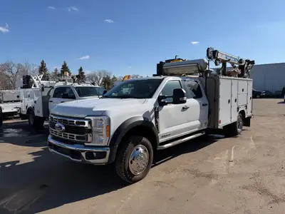 2023 Ford F-550 XLT Service Truck 6.7L Powerstroke Diesel 4x4 Automatic Transmission Crew Cab XLT Pa...