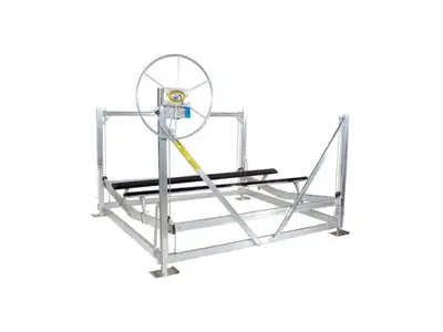 - Structure d'aluminium (alliage 6005/6061) Soudée au tig- Boulonnerie en acier inoxydable ou galvan...