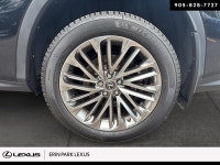 EXECUTIVE ... Engine: 295 (220) @ 6,300 RPM L/100Km City: 12.2 L/100Km Hwy: 9.0 Other Equipment Driv... (image 6)